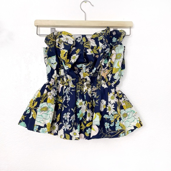 ANTHROPOLOGIE • Blue Floral Ruffle Sleeve Top - Picture 3 of 6